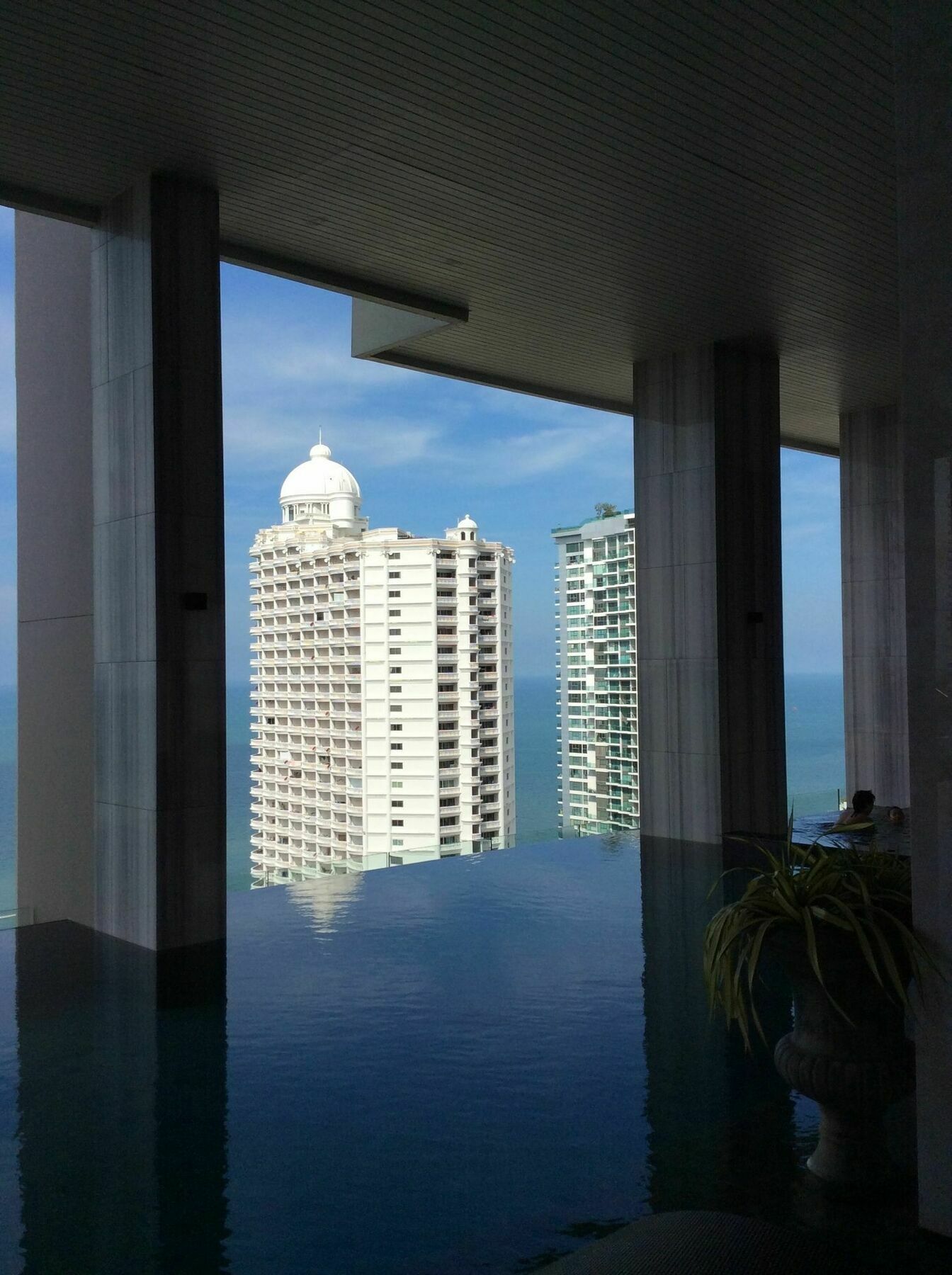 The Riviera Wongamat Hong Apartment Pattaya Exterior photo