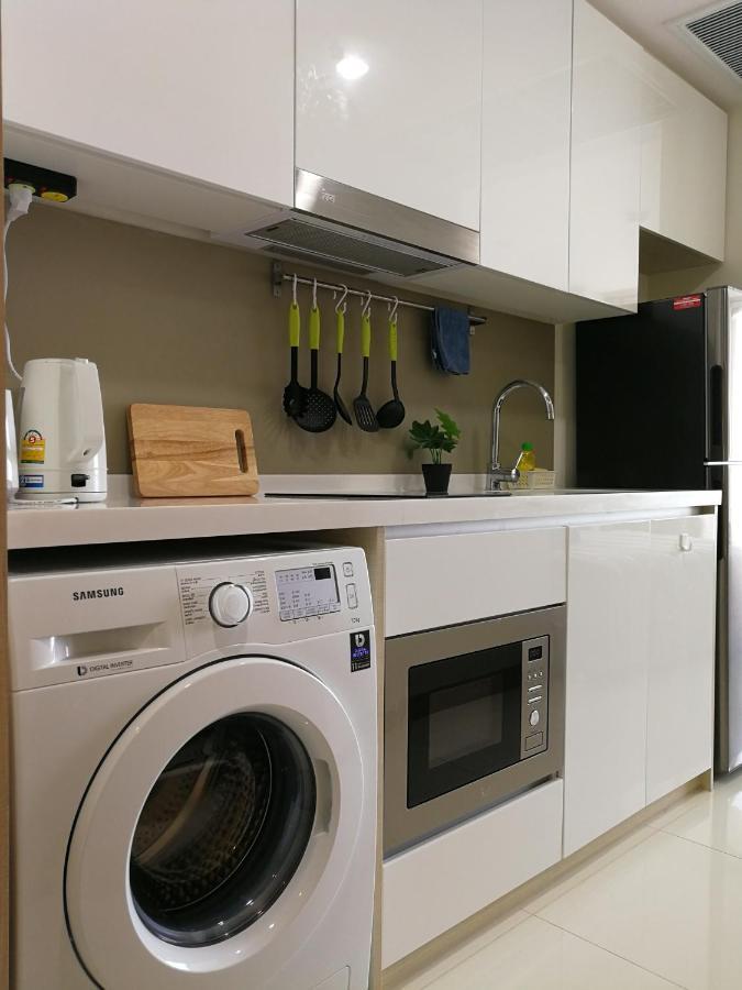 The Riviera Wongamat Hong Apartment Pattaya Exterior photo