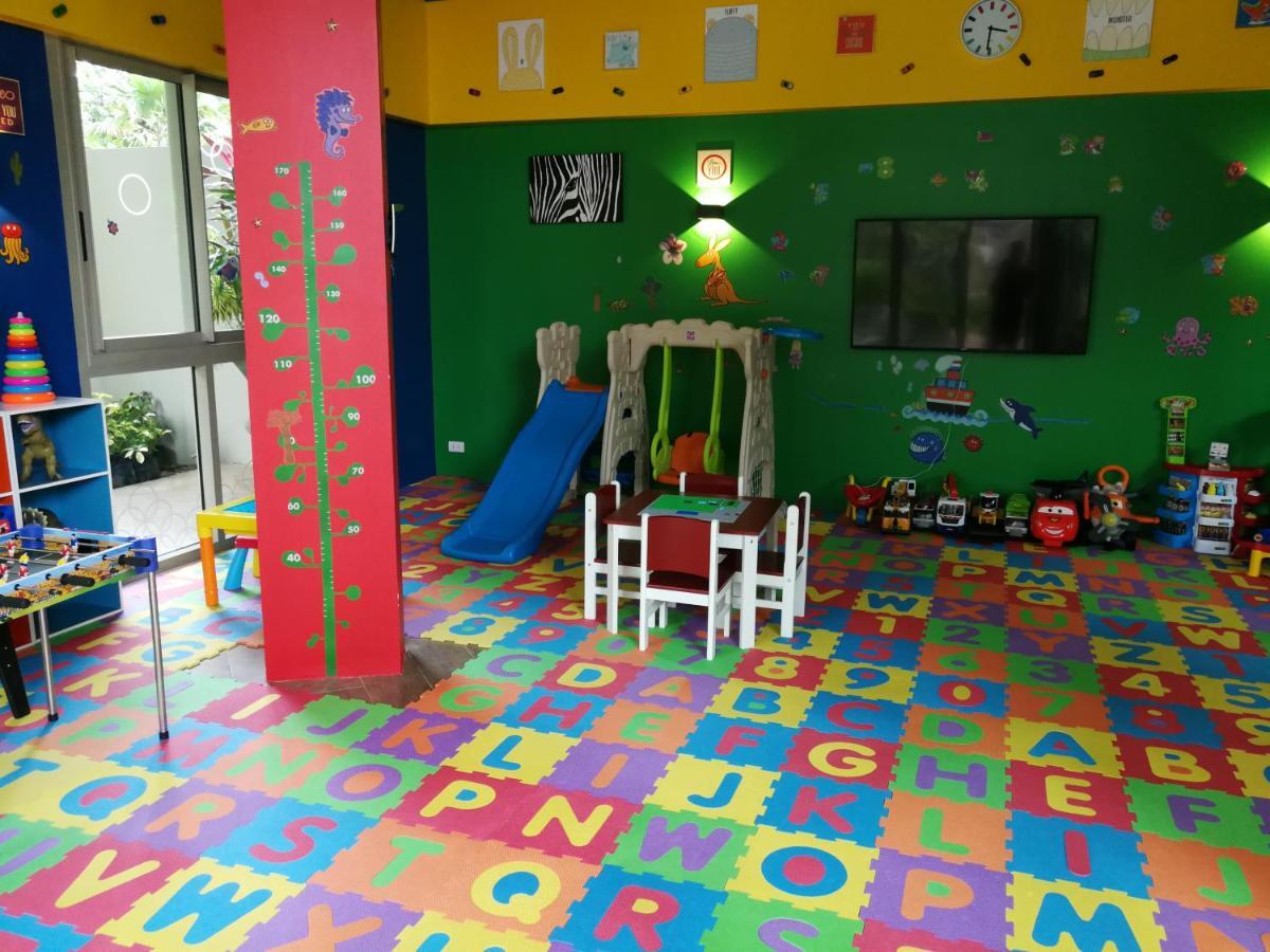 The Riviera Wongamat Hong Apartment Pattaya Exterior photo